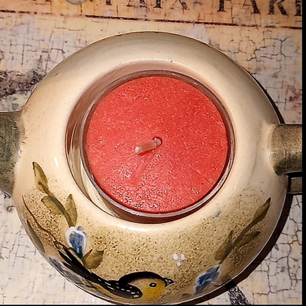 HAND PAINTED STONEWARE MINI TEA POT WITH A LITTLE FINCH WITH T'LITE - Picture 11 of 15